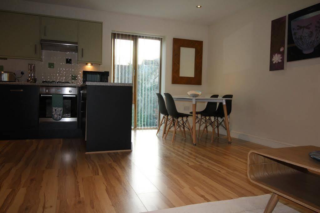 Lux Living Apartments - Alpha Apartments Cambridge Extérieur photo